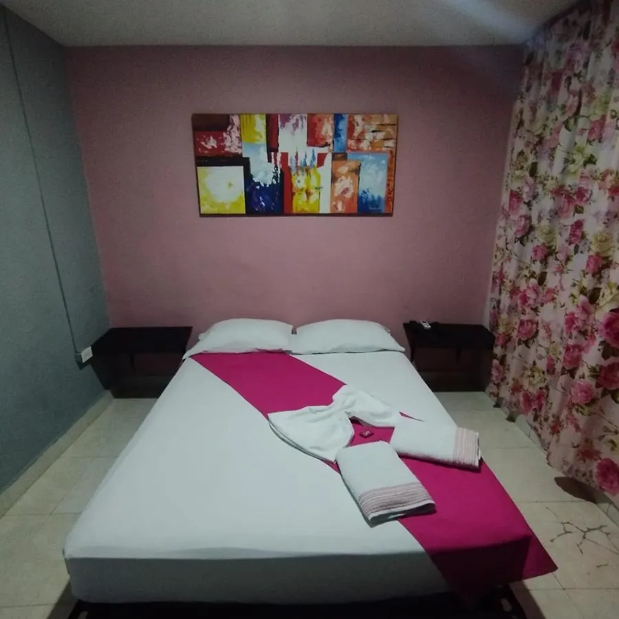 ホテルEl Alcatraz Cartagena コロンビア